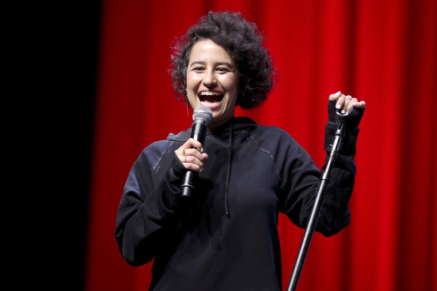 Ilana Glazer on stage